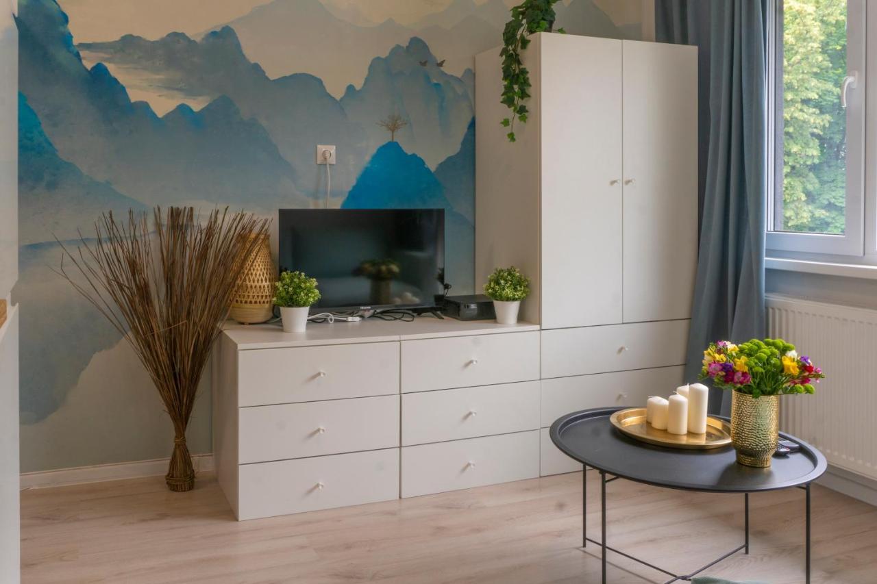 Batorego 18 - Blue - 450M Stacja Metra Pola Mokotowskie, 800M Biblioteka Narodowa, 20M Piekny Park Pola Mokotowskie, 800M Do Sgh - Wifi - Smart Tv - Good Apartments 바르샤바 외부 사진